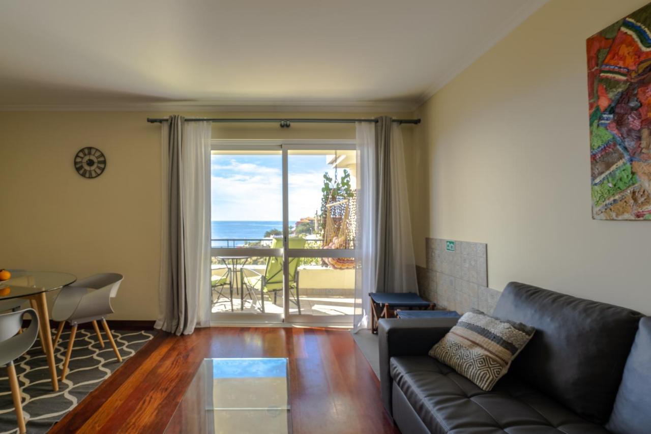 Ocean Breeze Apartment Caniço Exterior foto